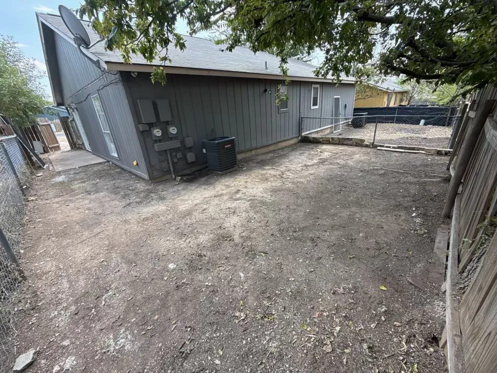 12308 DELLREY DRIVE #B Austin, TX 78758