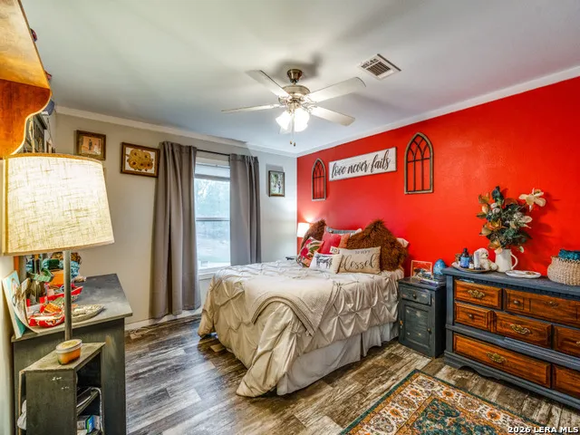 2831 COUNTY ROAD 430 Pleasanton, TX 78064