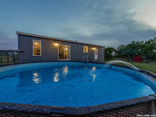 2831 COUNTY ROAD 430 Pleasanton, TX 78064