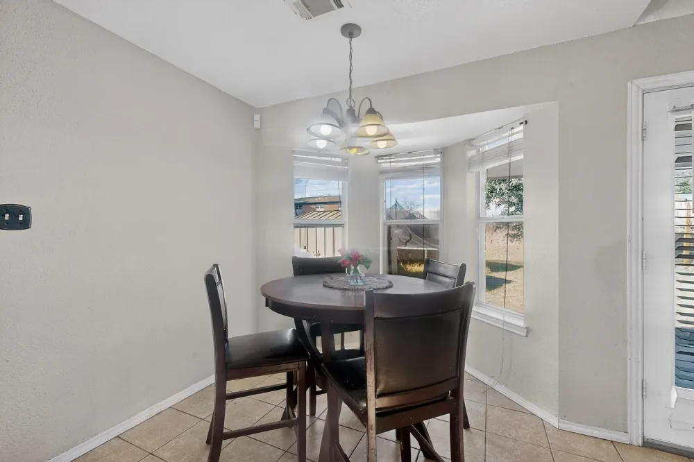 107 Catie Lane Joshua, TX 76058
