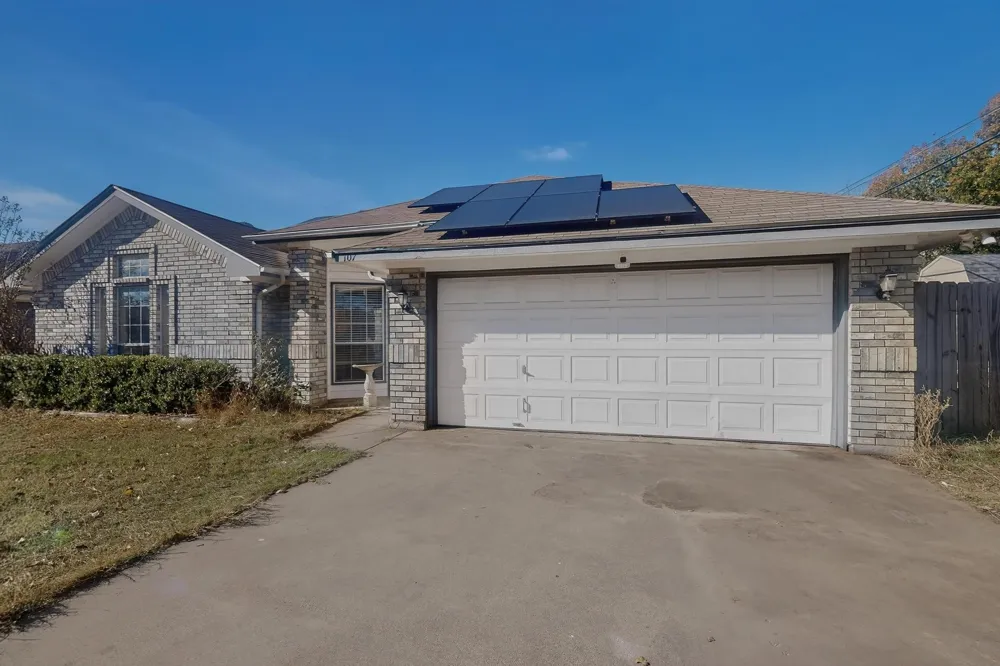107 Catie Lane Joshua, TX 76058