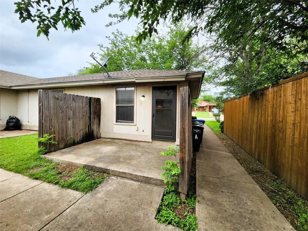 5005 Geddes Avenue Fort Worth, TX 76107