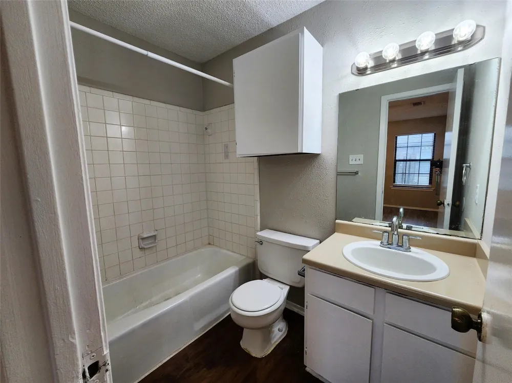 5005 Geddes Avenue Fort Worth, TX 76107