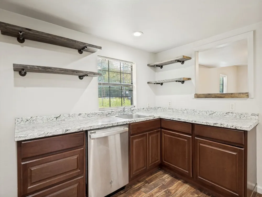 541 Denison Street Gainesville, TX 76240