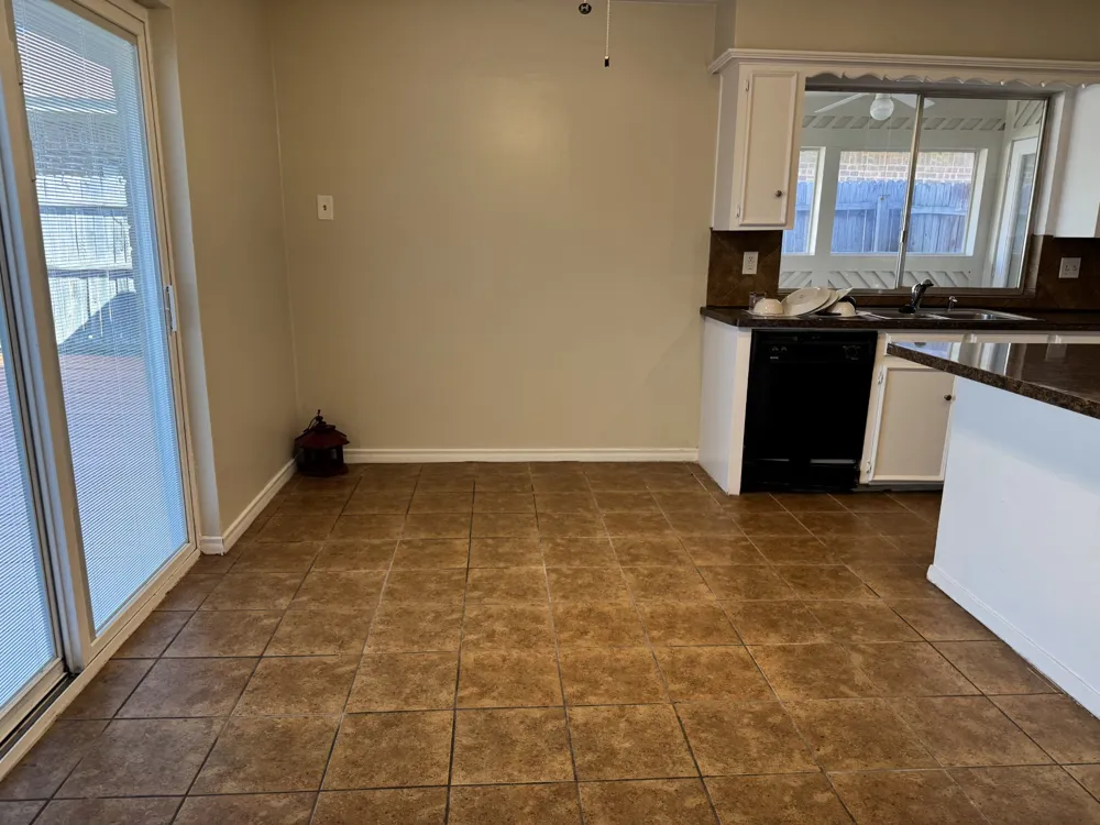 705 Kingsbridge Drive Garland, TX 75040