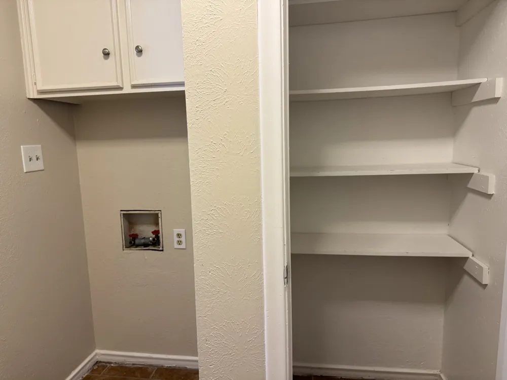 705 Kingsbridge Drive Garland, TX 75040