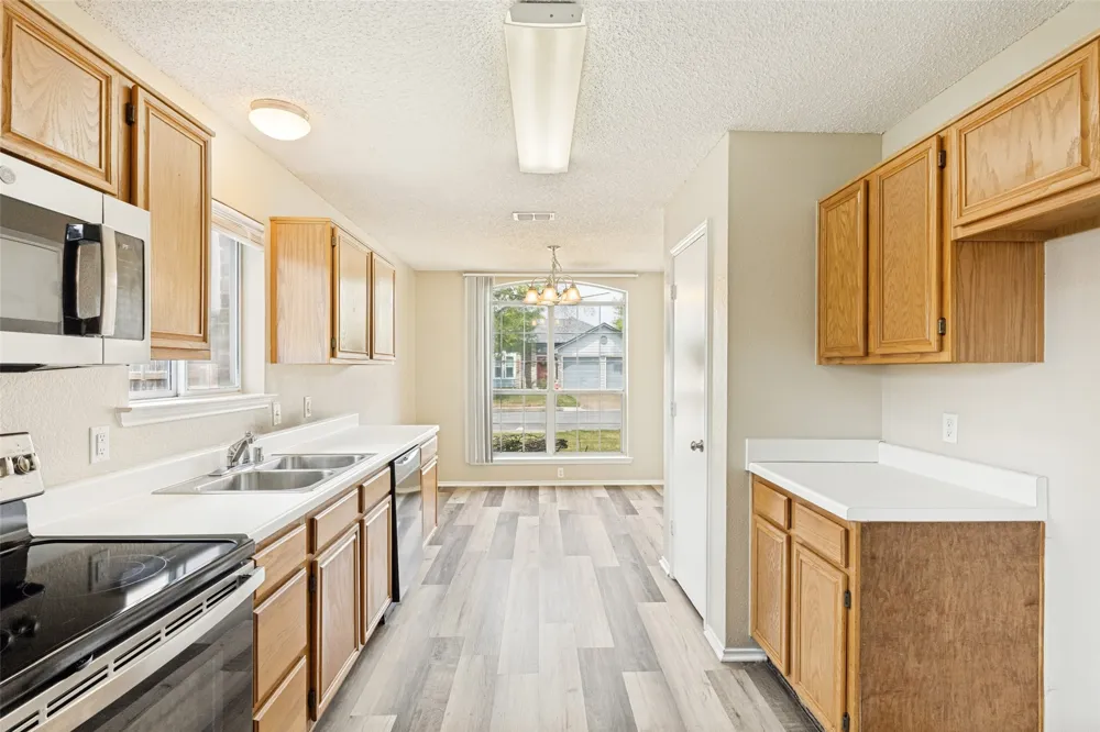 200 Cutting Horse Lane Keller, TX 76248