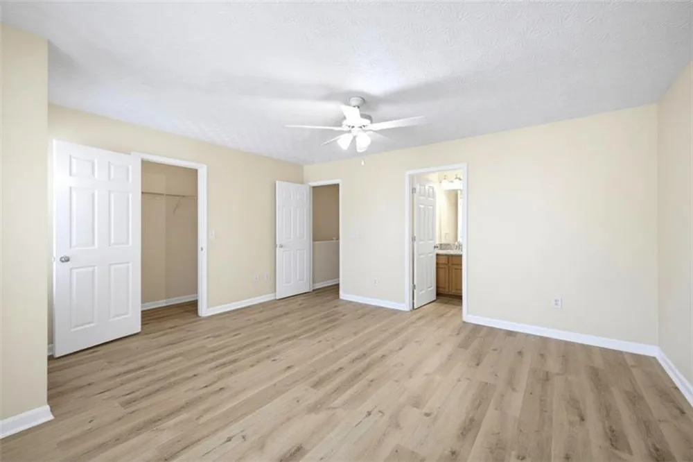 1934 Grove Way Hampton, GA 30228