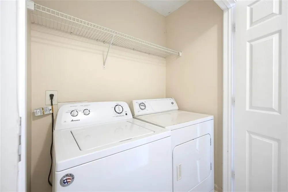 1934 Grove Way Hampton, GA 30228