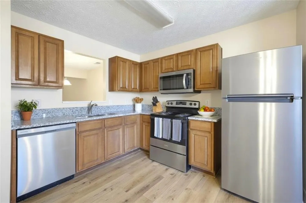 1934 Grove Way Hampton, GA 30228