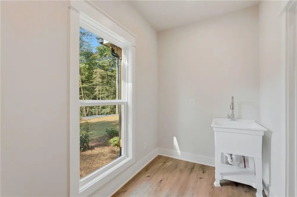 300 Rainmore Drive Dahlonega, GA 30533