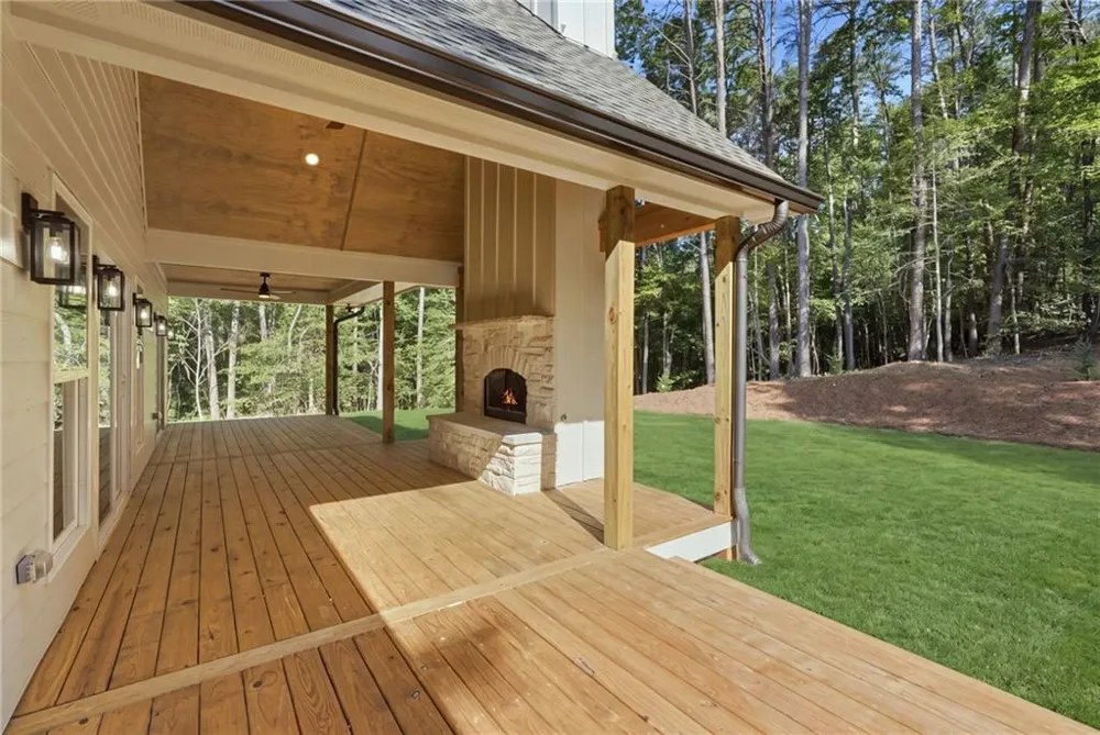 300 Rainmore Drive Dahlonega, GA 30533