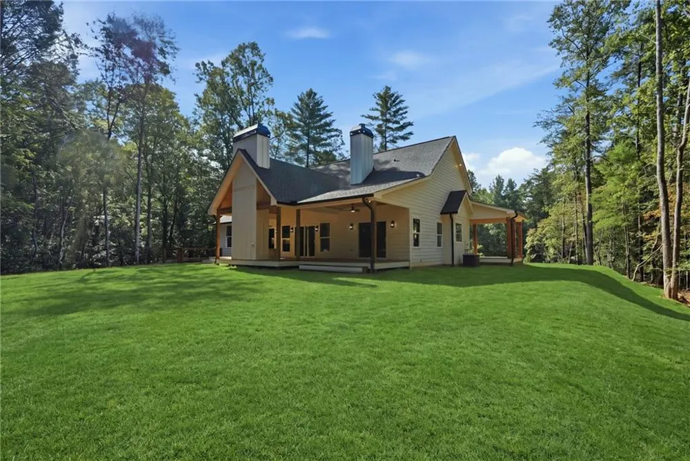 300 Rainmore Drive Dahlonega, GA 30533