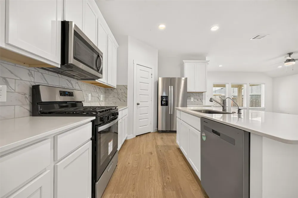 31742 Margaret Woods Lane Fulshear, TX 77441
