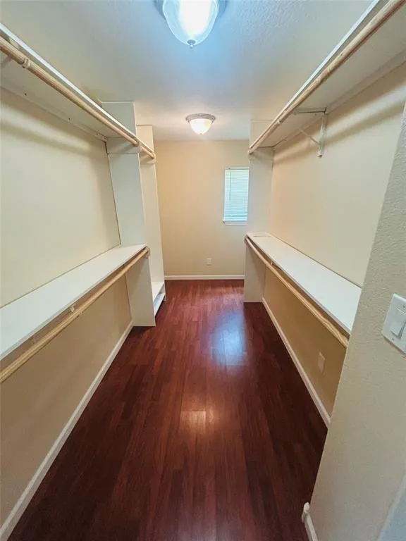1025 14th Street Dickinson, TX 77539