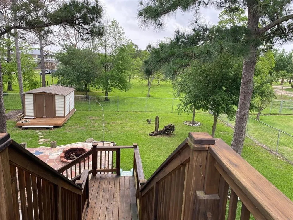 1025 14th Street Dickinson, TX 77539