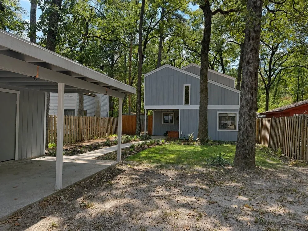 28625 Magnolia Court Huntsville, TX 77320