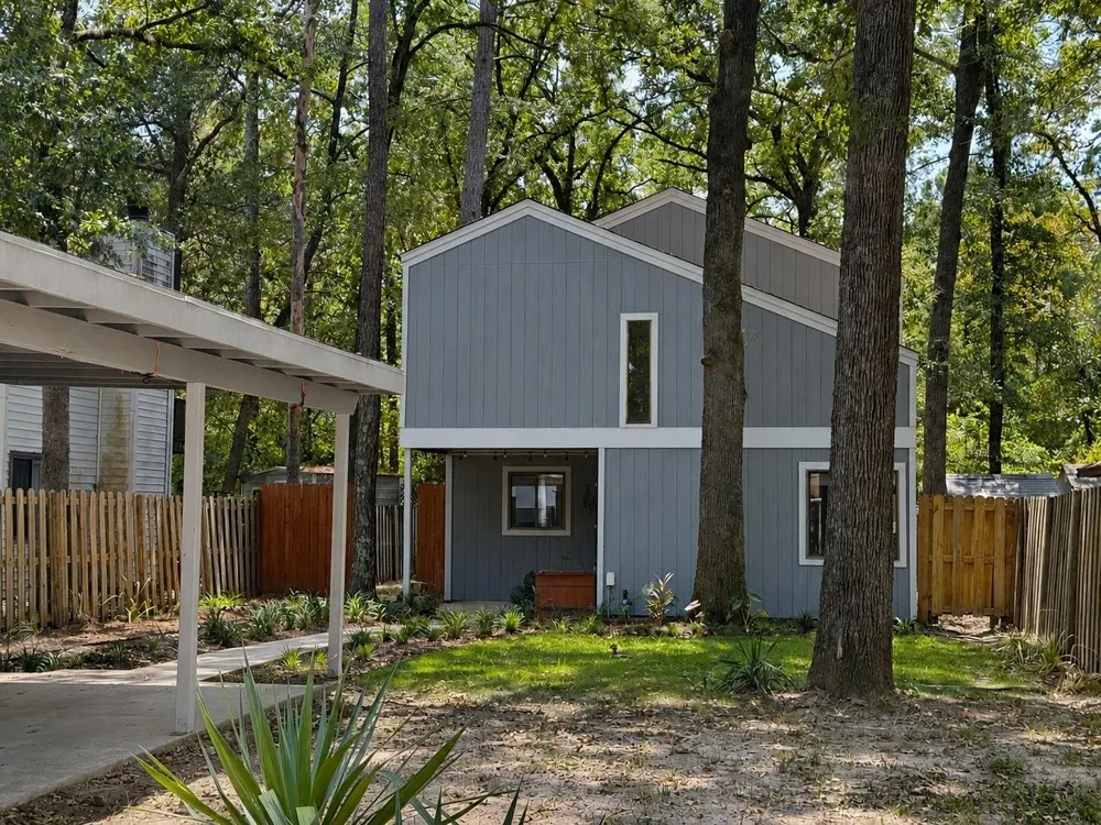 28625 Magnolia Court Huntsville, TX 77320