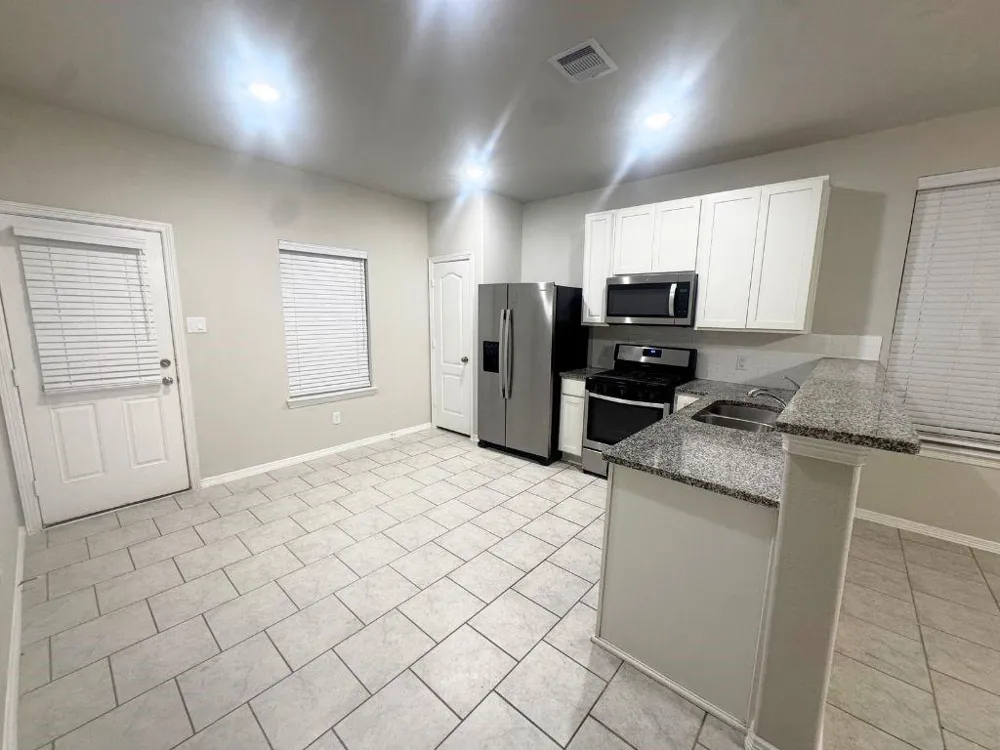 25734 Boxwood Hedge Lane Tomball, TX 77375