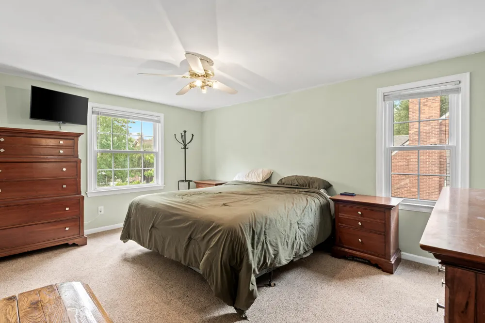 4302 Arlington Drive Royal Oak, MI 48073
