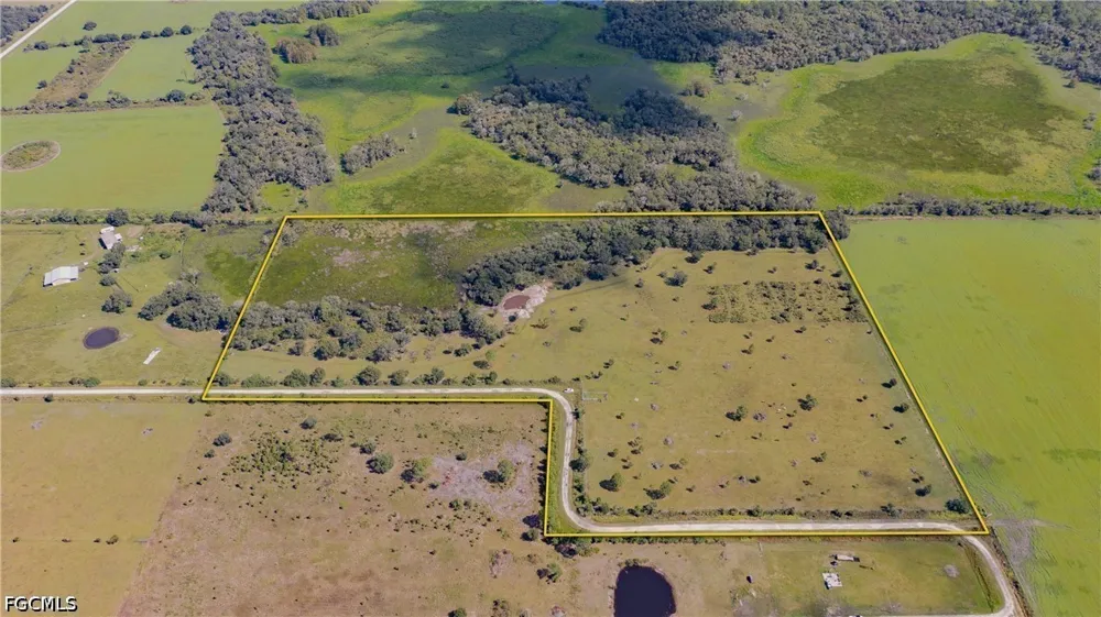 Fernwood Lane Labelle, FL 33935