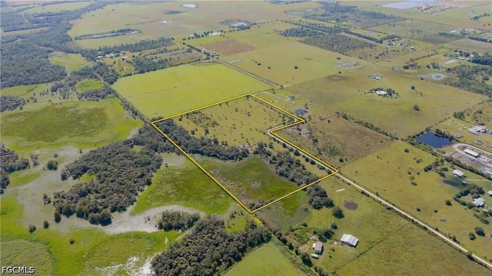 Fernwood Lane Labelle, FL 33935