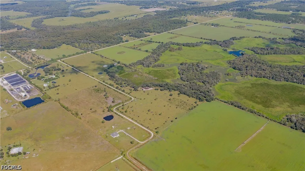 Fernwood Lane Labelle, FL 33935