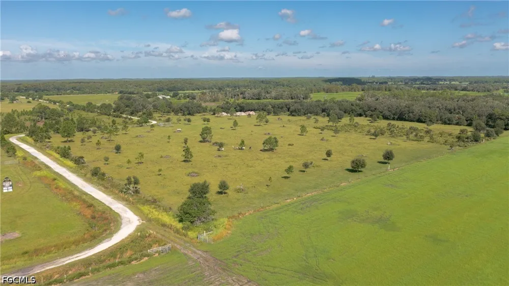 Fernwood Lane Labelle, FL 33935