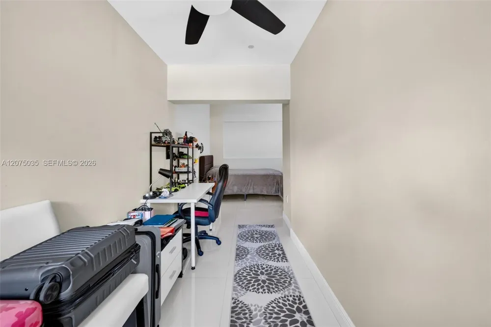 203 Poinciana Dr #103 Sunny Isles Beach, FL 33160