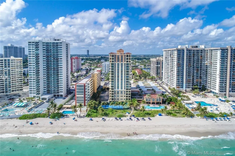 2080 S Ocean Dr #MPH09 Hallandale Beach, FL 33009