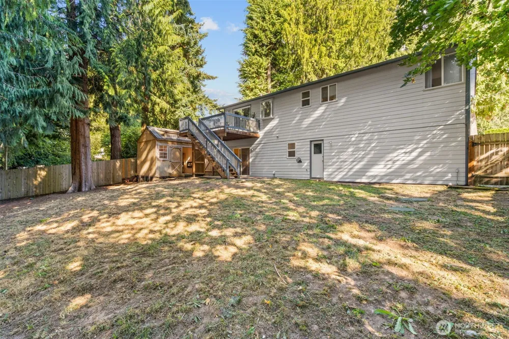 2136 NW Clinton Avenue Poulsbo, WA 98370