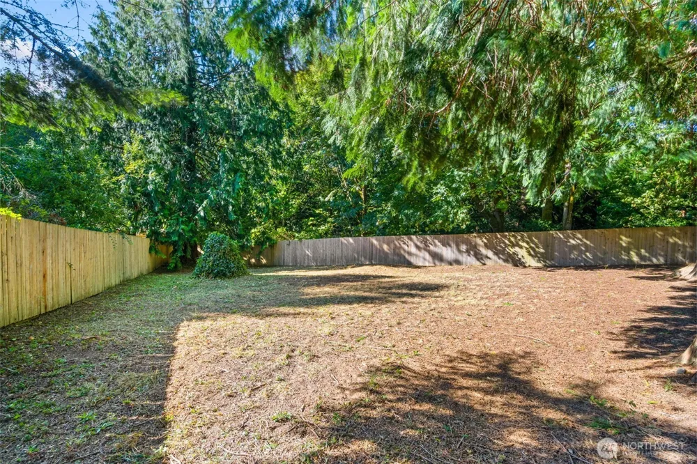 2136 NW Clinton Avenue Poulsbo, WA 98370