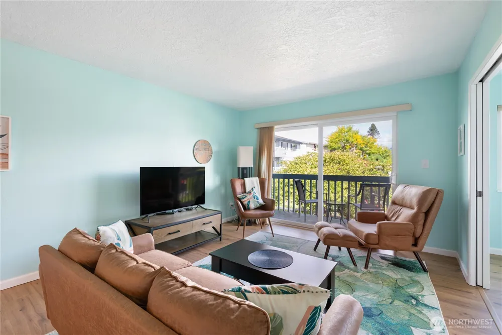 2005 Tibbetts Drive #201 Longview, WA 98632