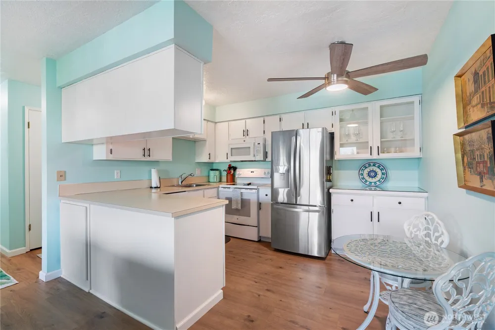 2005 Tibbetts Drive #201 Longview, WA 98632