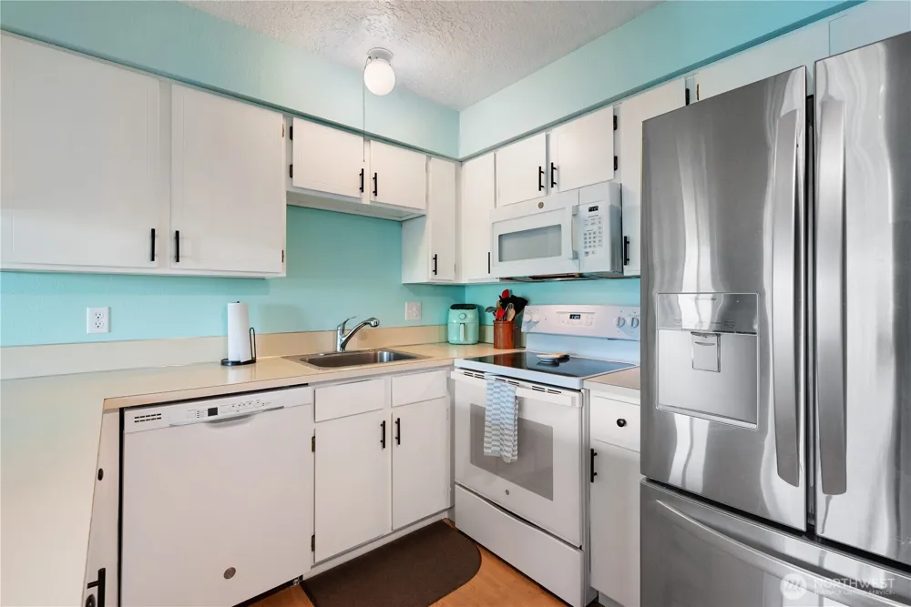 2005 Tibbetts Drive #201 Longview, WA 98632