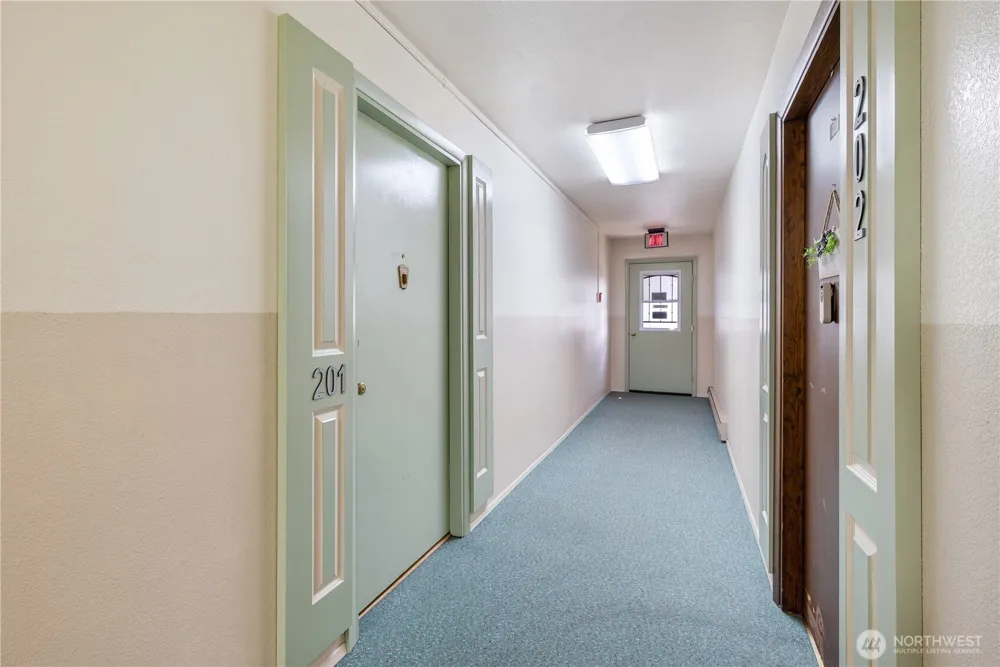 2005 Tibbetts Drive #201 Longview, WA 98632