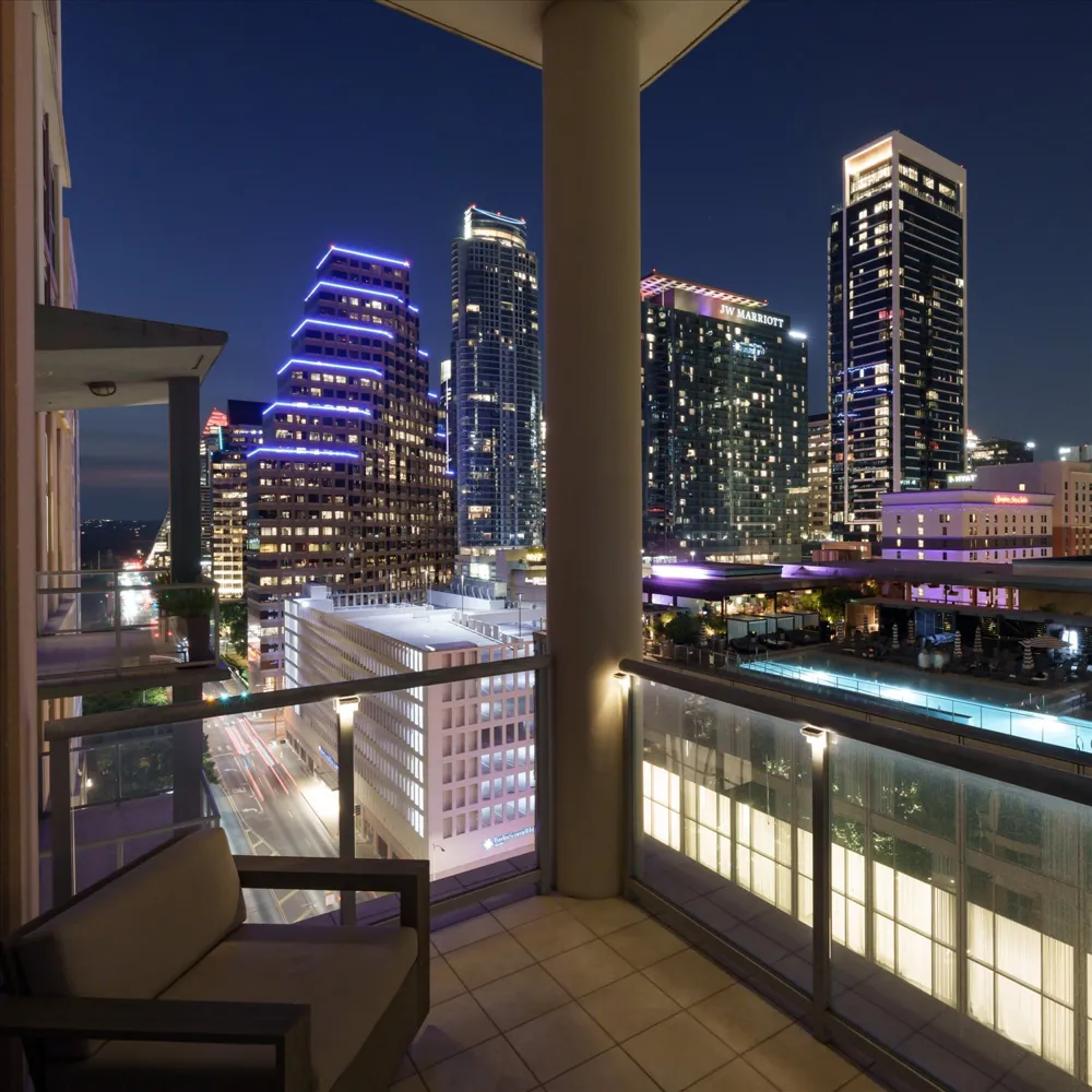 98 San Jacinto Boulevard #1305 Austin, TX 78701