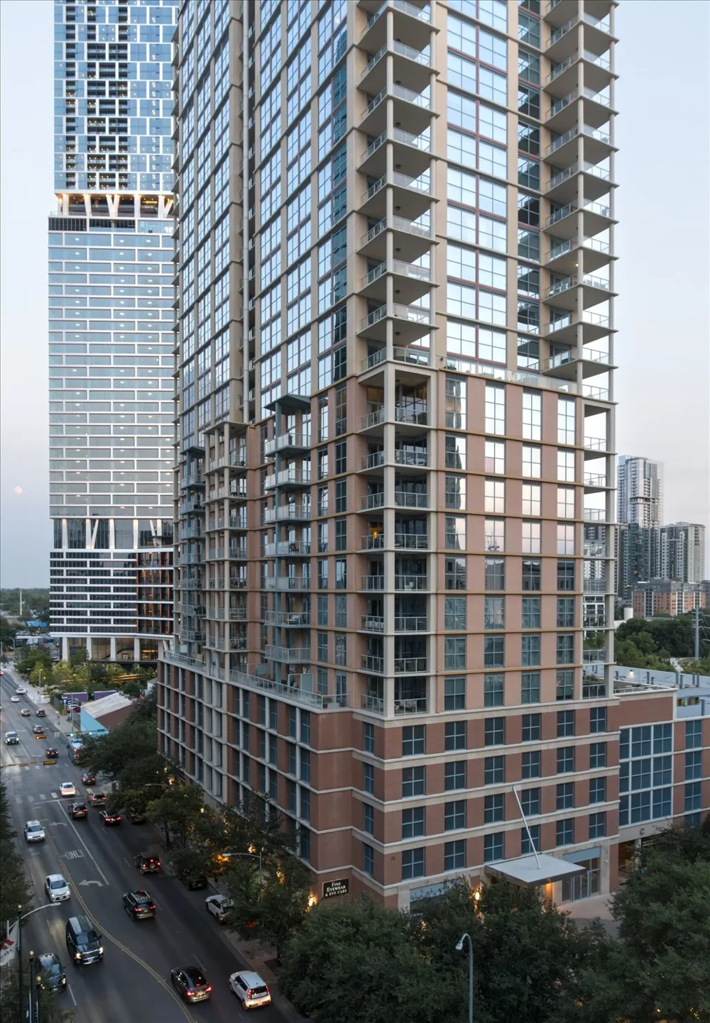 98 San Jacinto Boulevard #1305 Austin, TX 78701