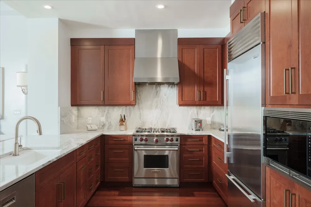98 San Jacinto Boulevard #1305 Austin, TX 78701