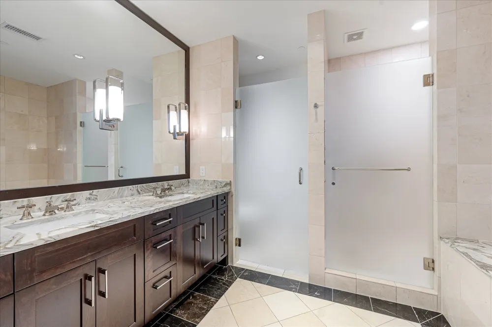 98 San Jacinto Boulevard #1305 Austin, TX 78701