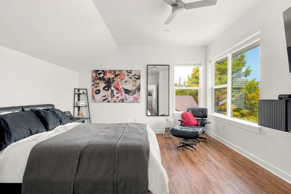 301 W Stassney Lane #5 Austin, TX 78745
