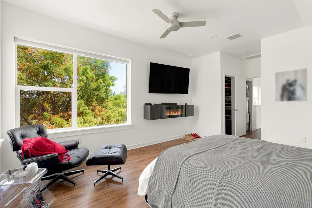 301 W Stassney Lane #5 Austin, TX 78745