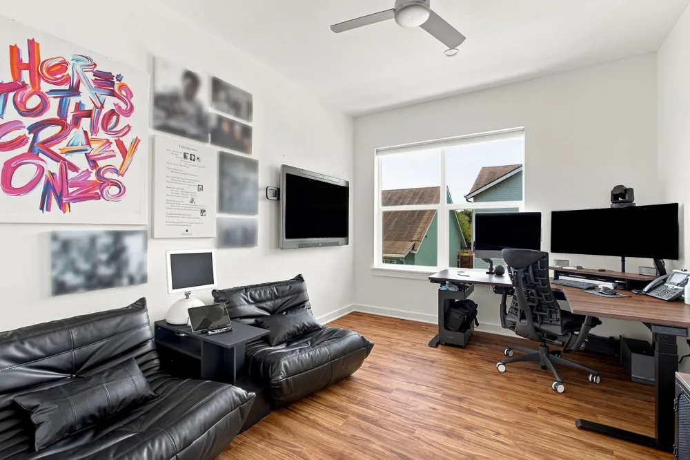 301 W Stassney Lane #5 Austin, TX 78745