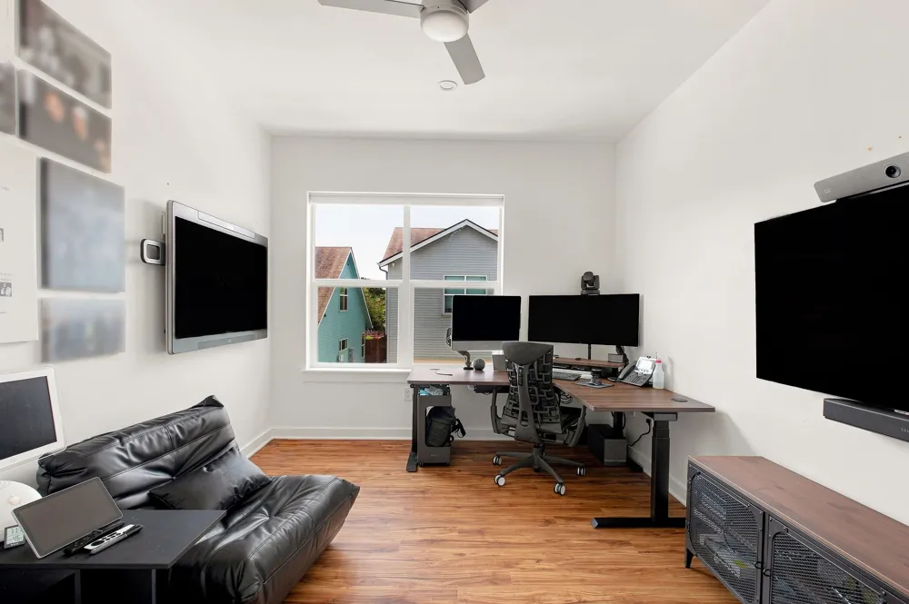 301 W Stassney Lane #5 Austin, TX 78745