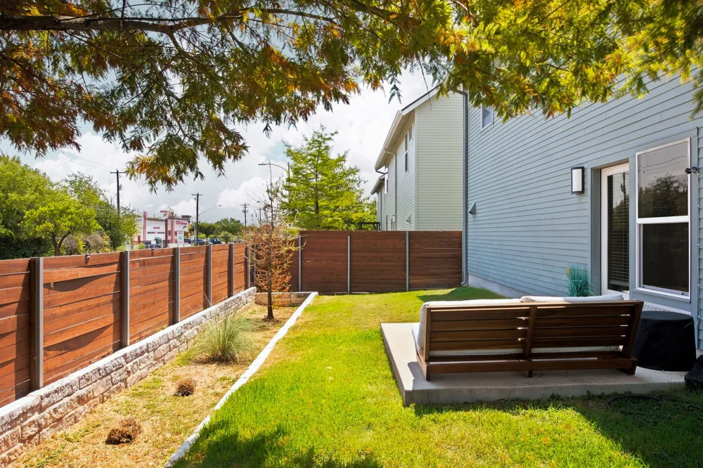 301 W Stassney Lane #5 Austin, TX 78745