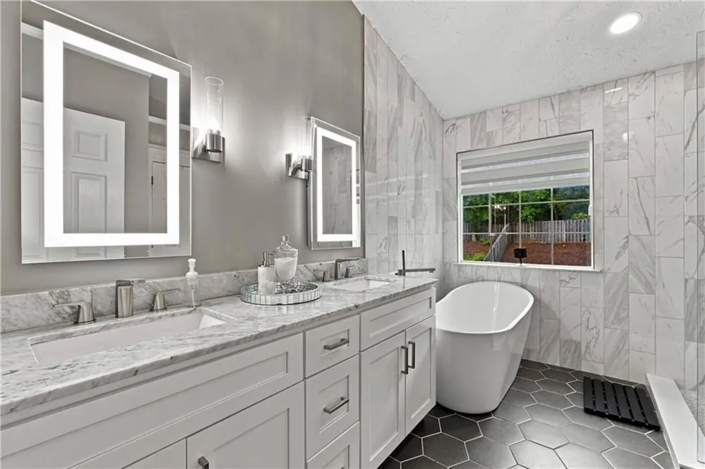 2835 Dominion Walk Lane Snellville, GA 30078