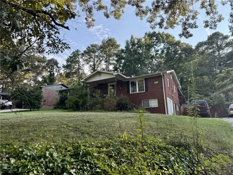 1034 Old Rockmart Road SE