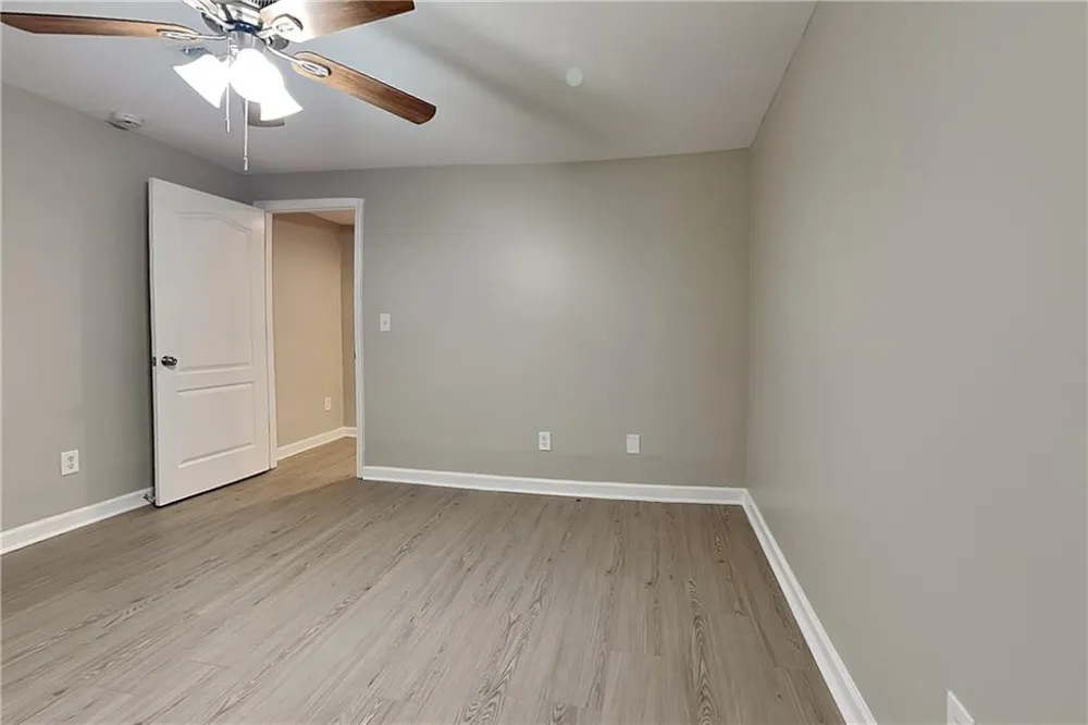 112 Hickory View Lane Acworth, GA 30101