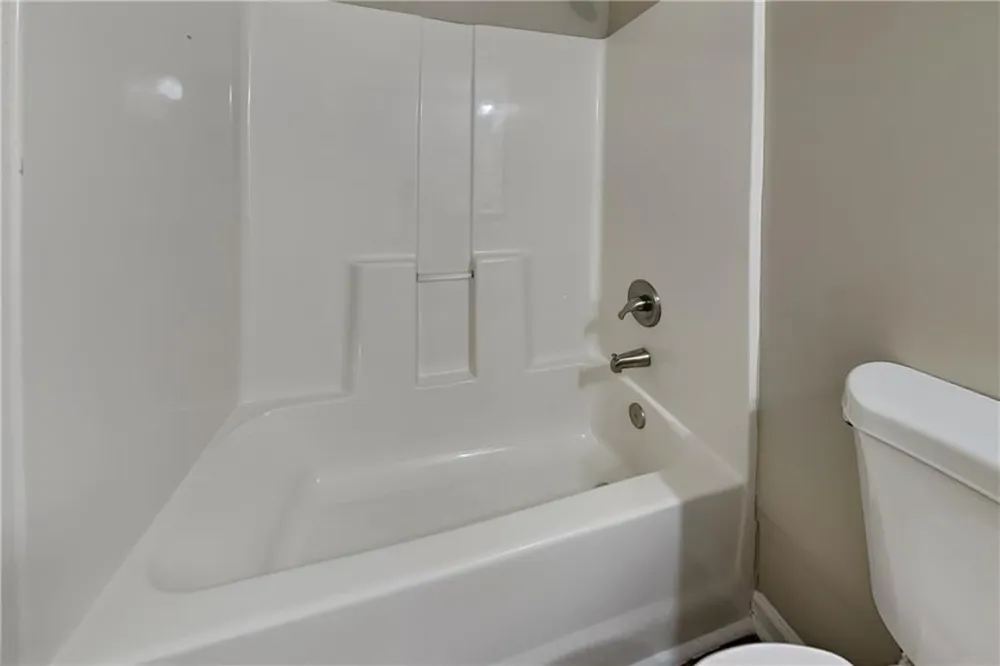 112 Hickory View Lane Acworth, GA 30101