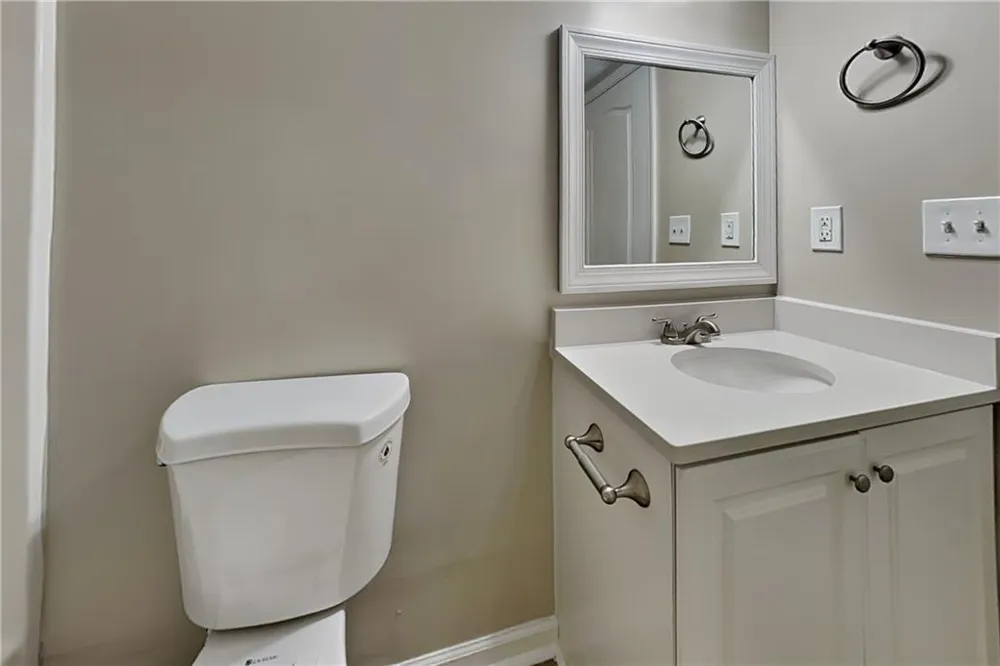 112 Hickory View Lane Acworth, GA 30101